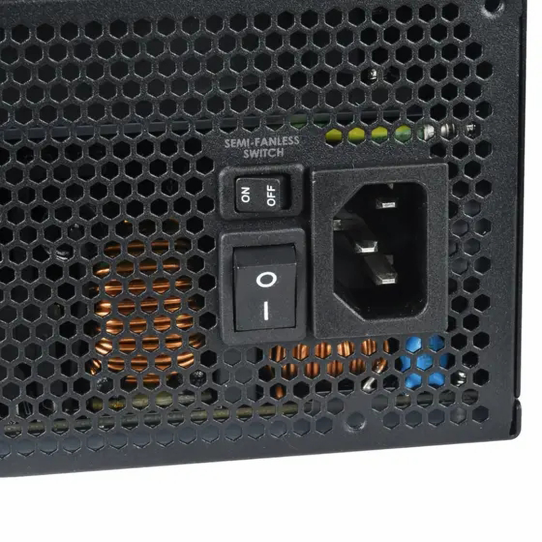 مزود طاقة سيلفر ستون HELA 1300R بلاتنيوم ، 264 فولت ، اسود - SST-HA1300R-PM