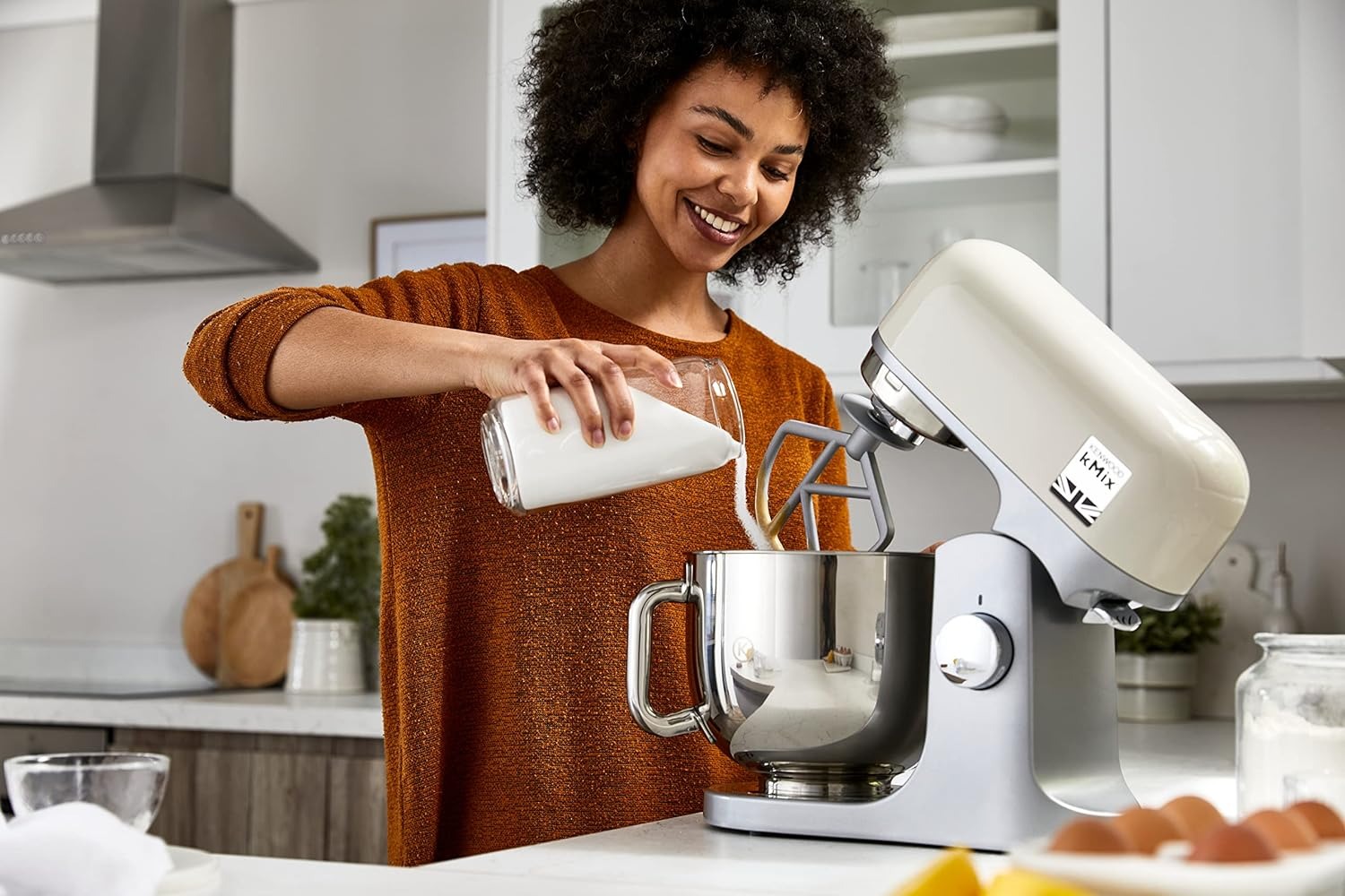 Kenwood Premium Kitchen Stand Mixer 5 Liter Cream - KMX750CR