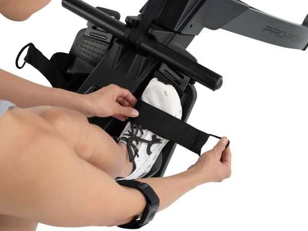 Proform 750R Power Smart Rowing Machine Black