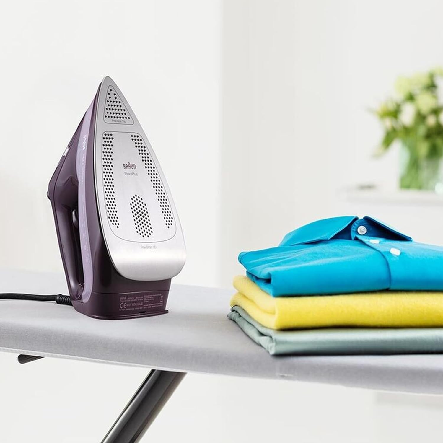 Braun TexStyle 7 Pro Steam Iron , 3100 Watt , Violet - SI7181VI