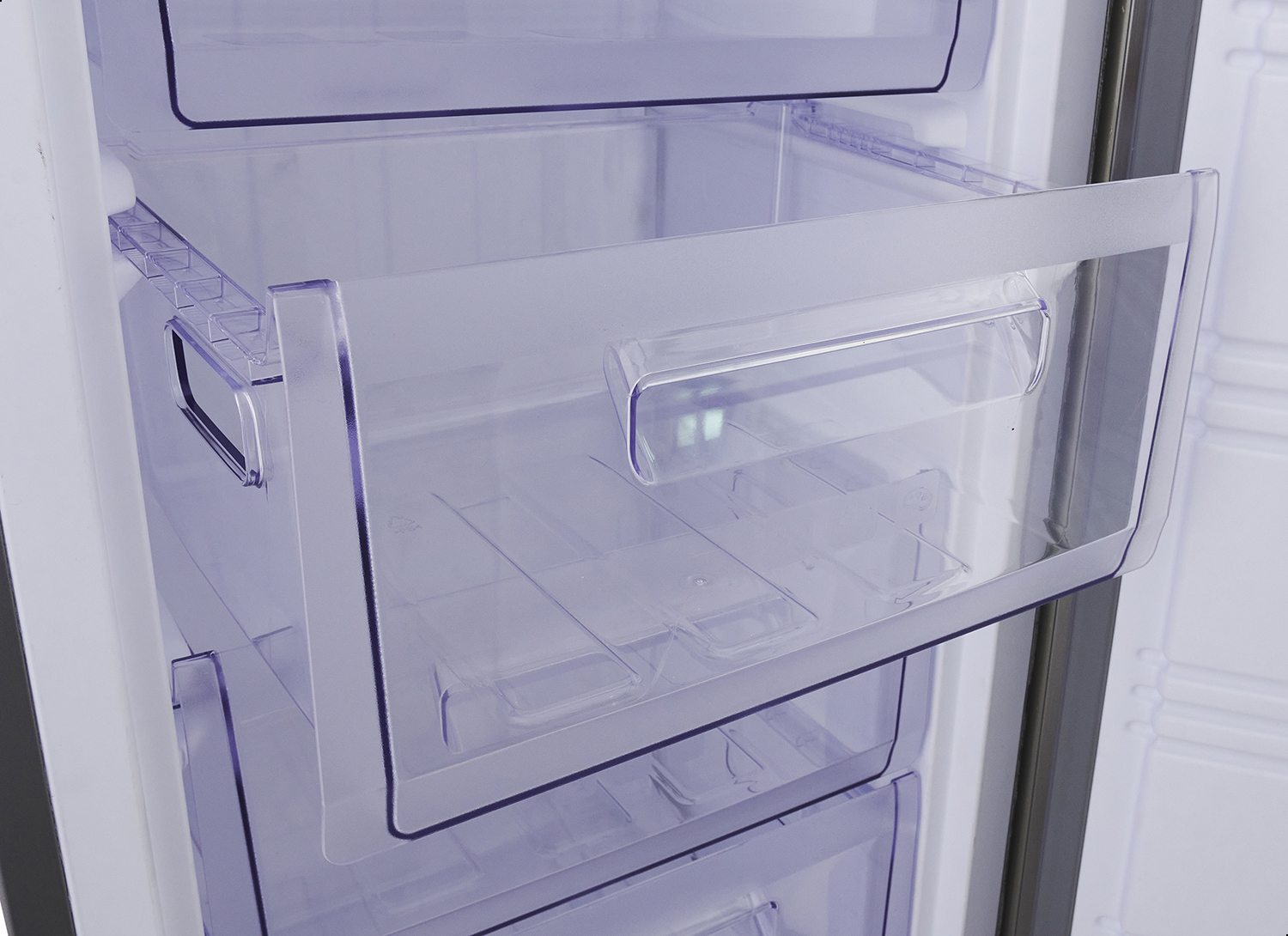 Fresh NoFrost No Frost Upright Deep Freezer , 200 Liter , Silver - FNU-MT270T