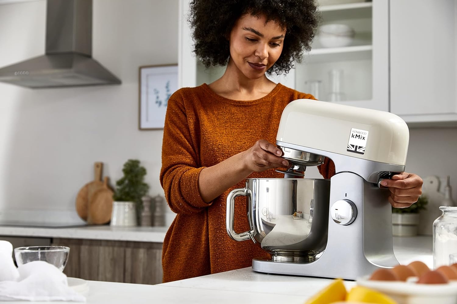 Kenwood Premium Kitchen Stand Mixer 5 Liter Cream - KMX750CR