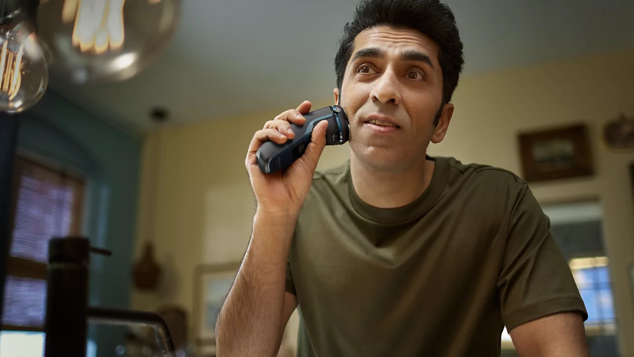 ماكينة حلاقة كهرباء قابلة للشحن فيليبس سيريس 3000 ، استخدام جاف ورطب ، ازرق - S3144/00