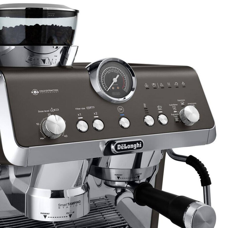 Delonghi La Specialista Opera Coffee Machine , 2 Liter 1550 Watt , Black - EC9555.BK