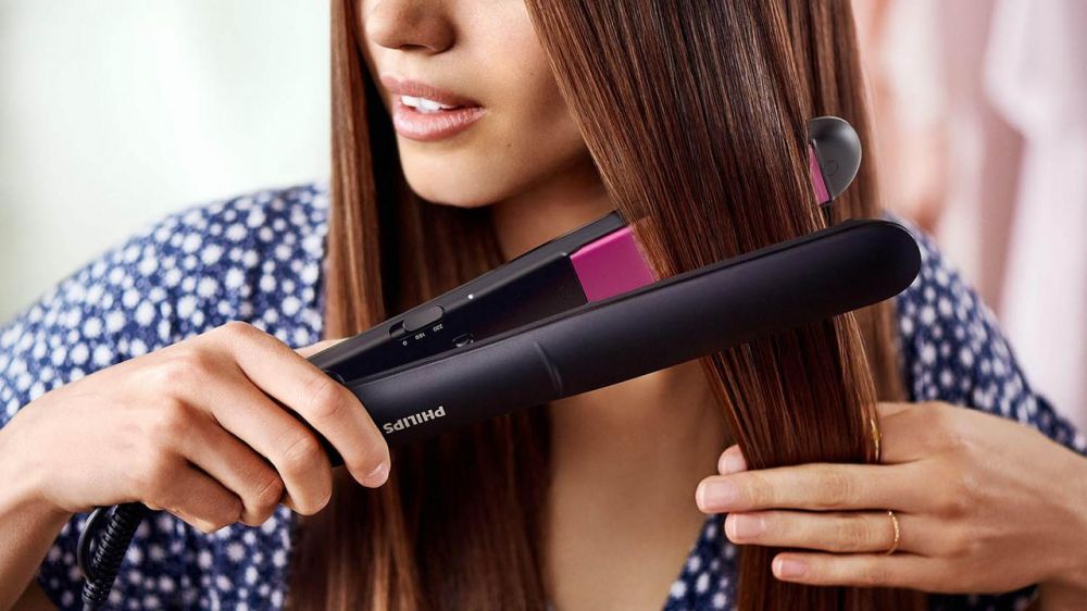 Philips Hair Straightener 220 Celsius , Black Pink - BHS375/00