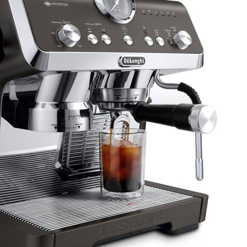 Delonghi La Specialista Opera Coffee Machine , 2 Liter 1550 Watt , Black - EC9555.BK