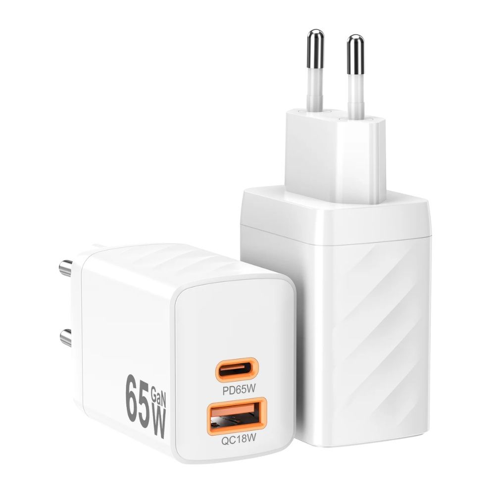 Nine Nexus Power Wall Charger , 2 Ports Dual Ports Type C and A , 65 Watt 100 Volt White