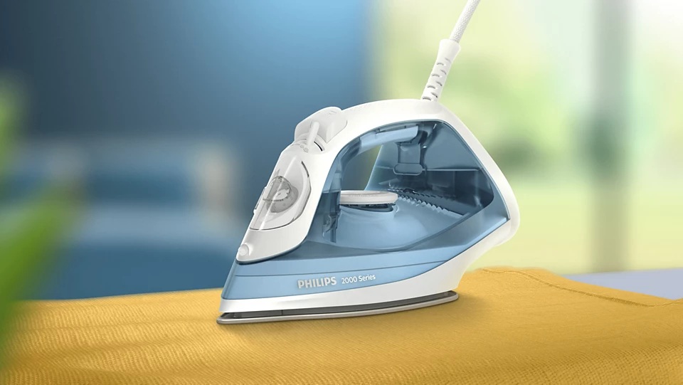 Philips 2000 Series Steam Iron , 2000 Watt , Sea Blue - DST2010/20