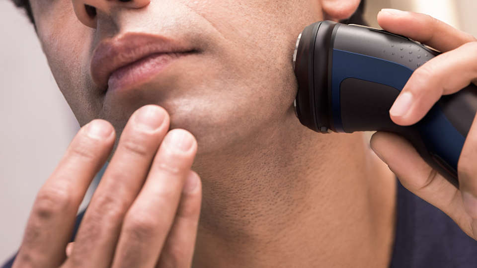 ماكينة حلاقة كهرباء فيليبس ، استخدام جاف ورطب ، ازرق - S1323