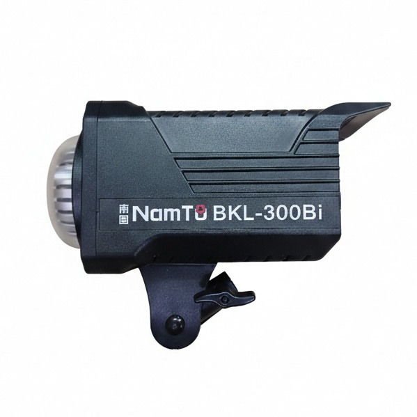 مصباح تصوير فيديو LED محمول نام تو BKL-300Bi ،اسود