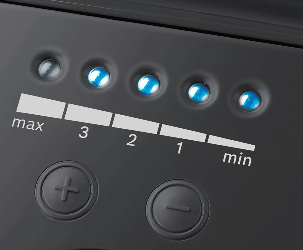 مكنسة كهربائية بوش سيريز 4 ، ببدون كيس ، ابيض - BWD421PRO