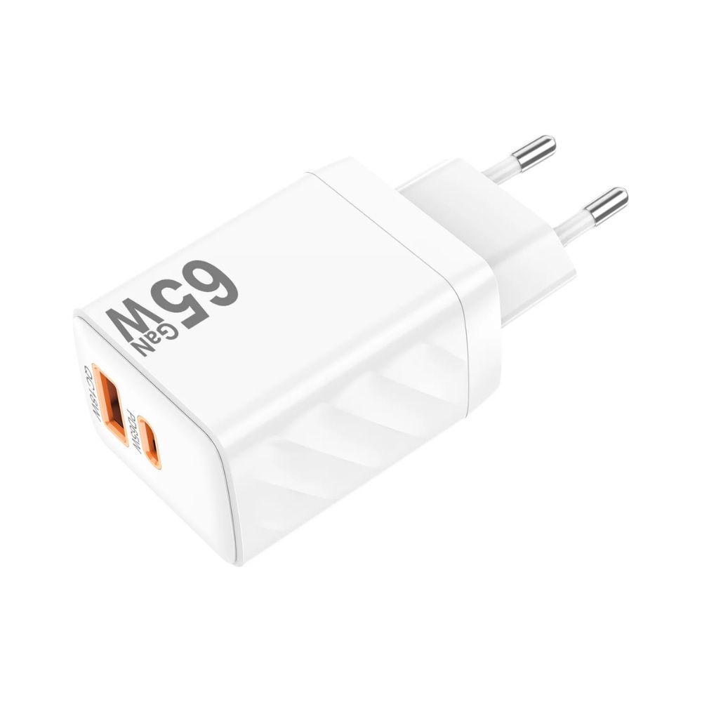 Nine Nexus Power Wall Charger , 2 Ports Dual Ports Type C and A , 65 Watt 100 Volt White