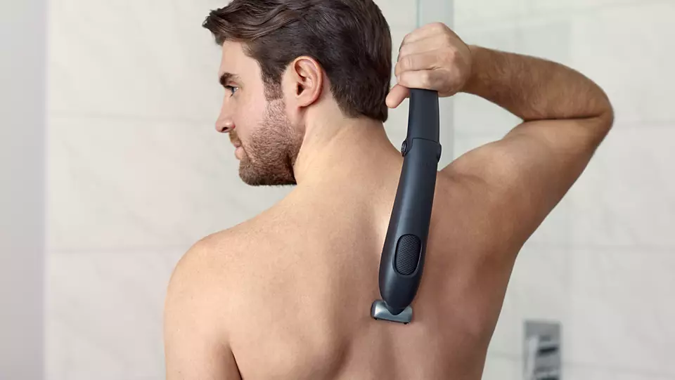 ماكينة حلاقة كهرباء فيليبس ، استخدام جاف ورطب ، اسود وفضي - BG5020-15